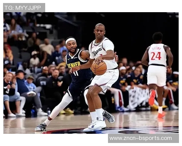 快船邓恩称赞保罗职业素养观察其比赛对自己成长助益良多