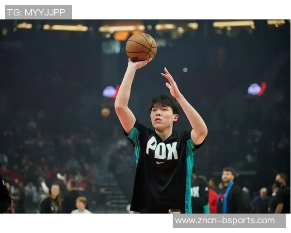 杨瀚森全场表现惊艳14分17板2助2帽展现内线霸主风范 杨瀚森全场表现惊艳14分17板2助2帽展现内线霸主风范